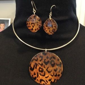 Leopard Print statement necklace with earrings set